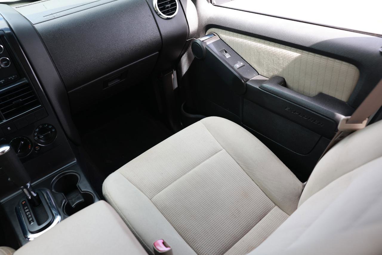 Used 2008 Ford Explorer XLT RWD image 22