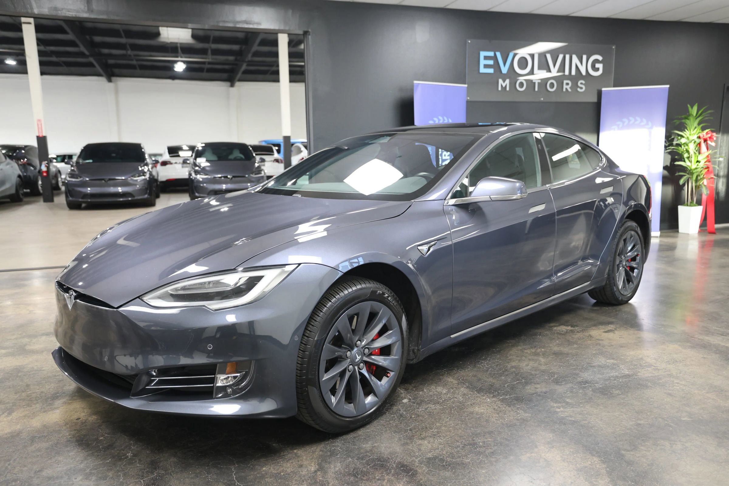 Used 2018 Tesla Model S P100D AWD/4WD image 5