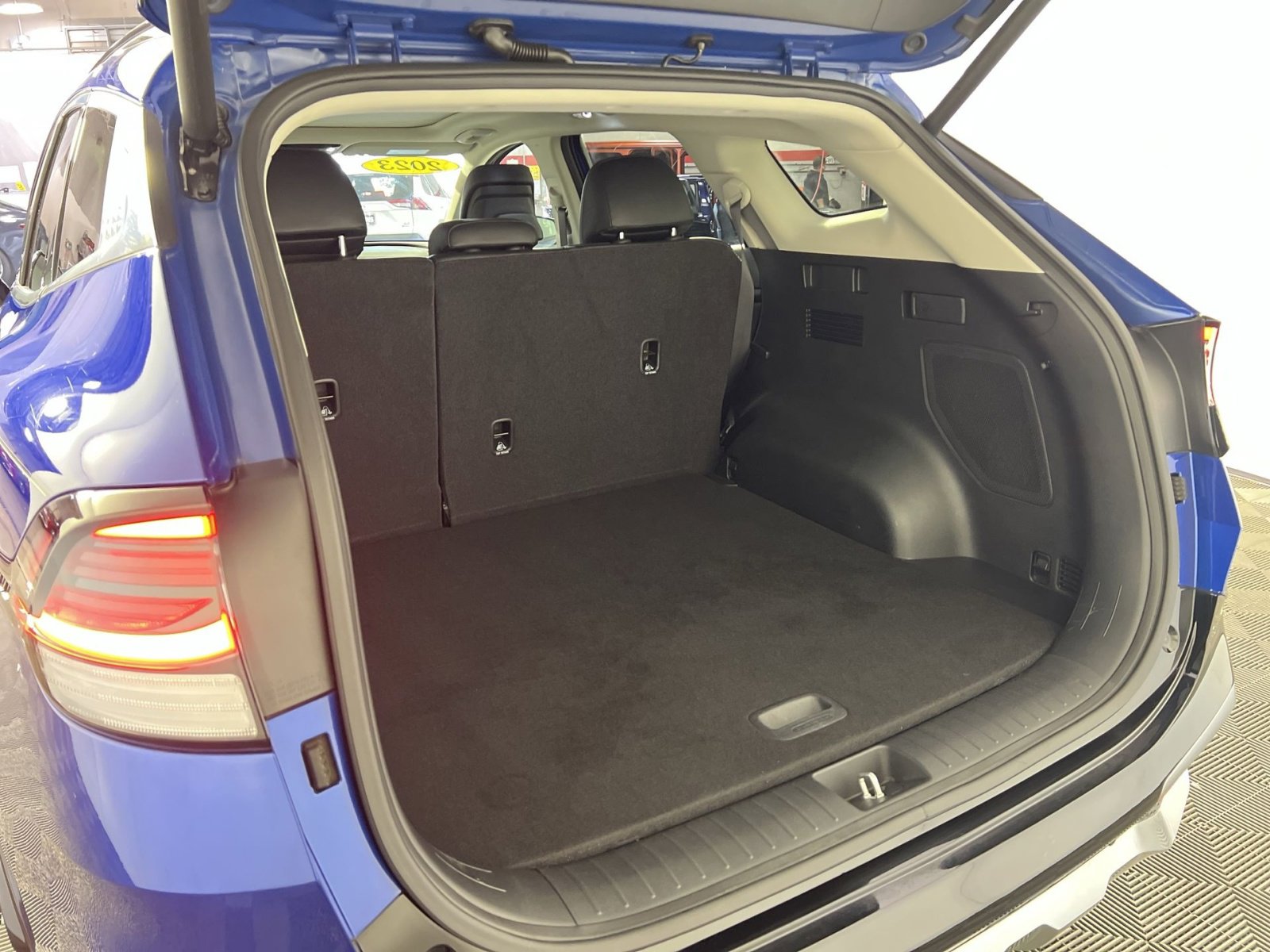 Used 2023 Kia Sportage SX image 26