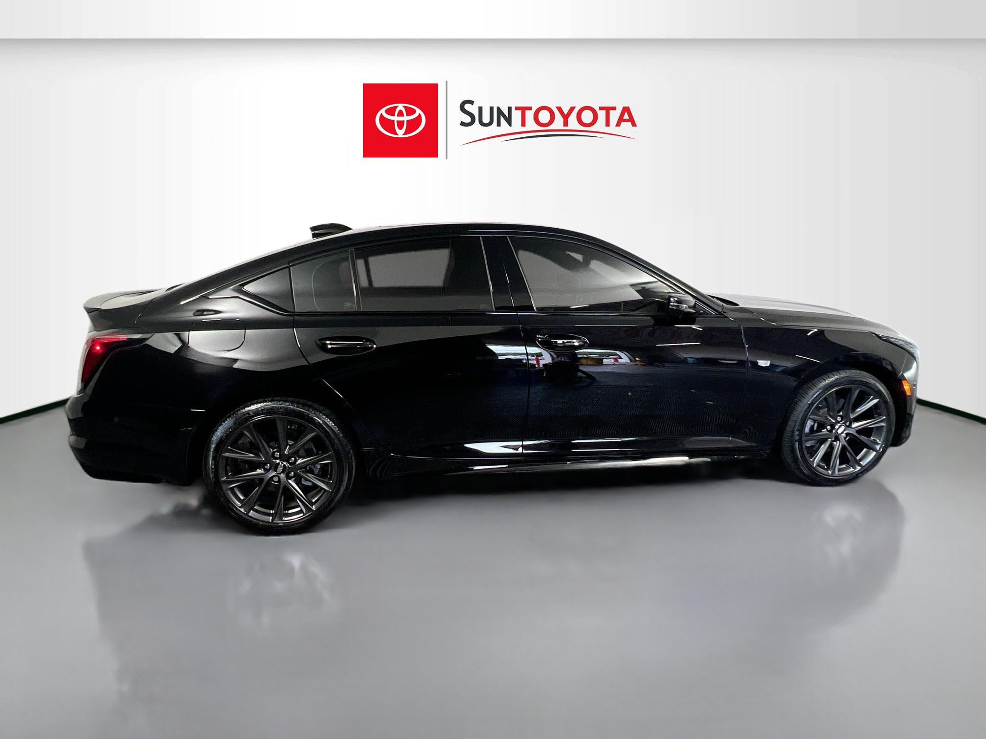 Used 2026 Cadillac CT5 Sport w/ Technology Package AWD/4WD image 2