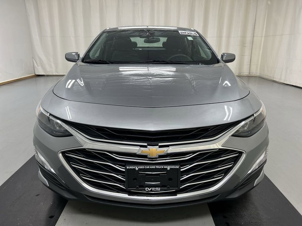 Used 2024 Chevrolet Malibu LS image 3