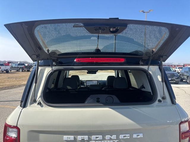 Used 2025 Ford Bronco Sport Badlands image 11