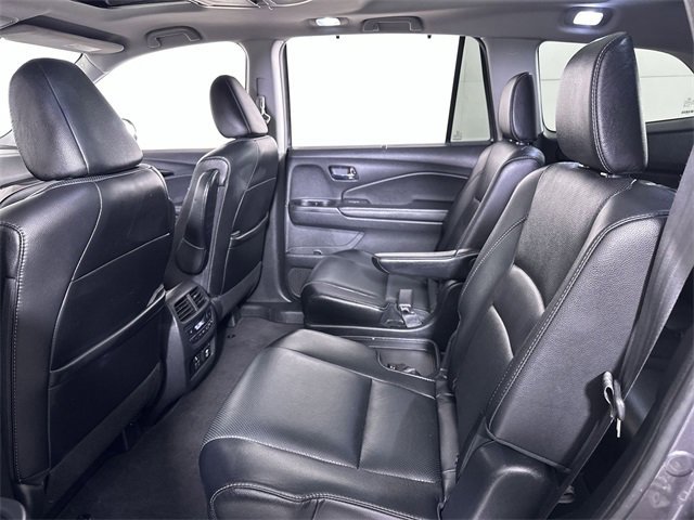 Used 2021 Honda Pilot Elite image 26