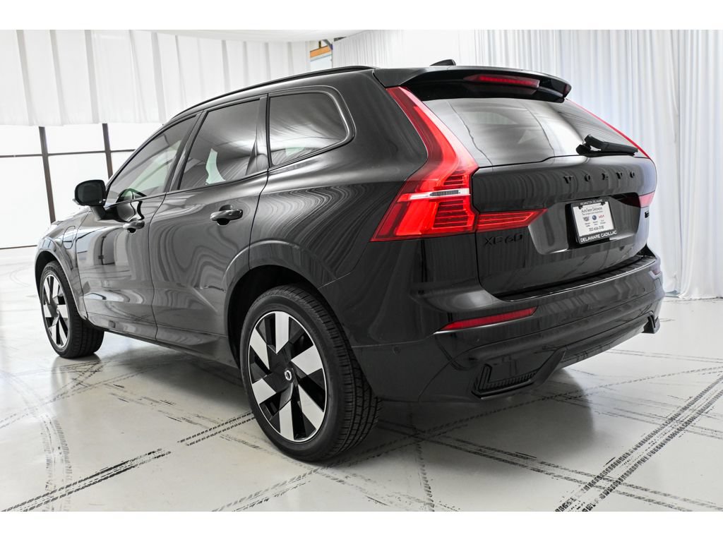 Used 2025 Volvo XC60 T8 Plus w/ Protection Package Premier AWD/4WD image 5
