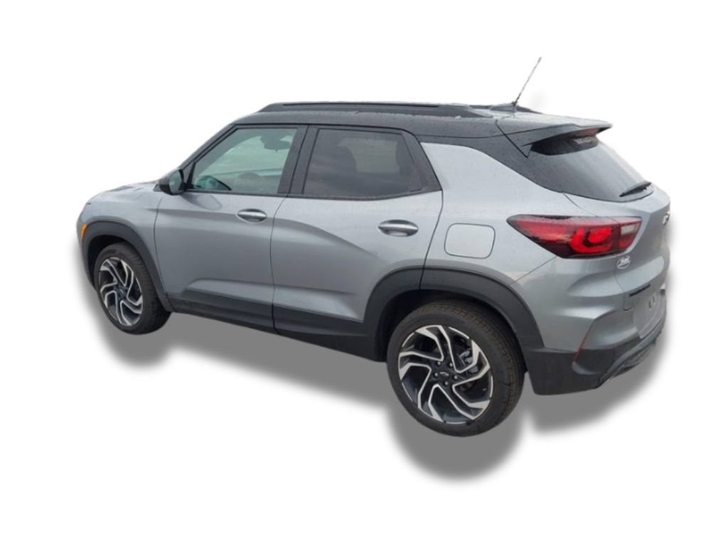 Used 2026 Chevrolet TrailBlazer RS FWD image 3