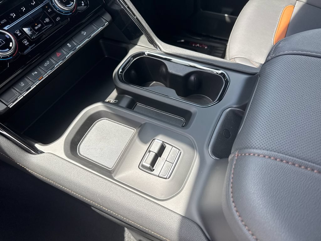 New 2026 GMC Sierra 2500 AT4 w/ AT4 Premium Plus Package AWD/4WD image 26