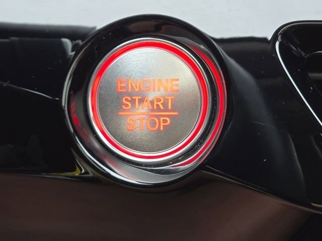 Used 2024 Acura MDX SH-AWD w/ Technology Package image 21