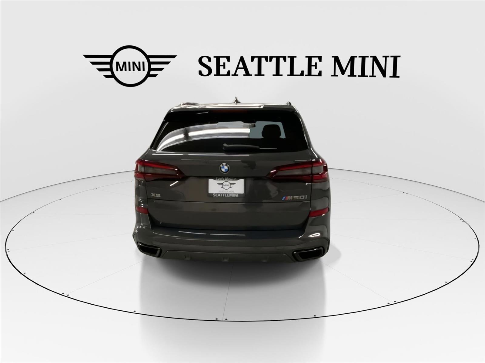 Used 2021 BMW X5 M50i w/ Executive Package image 10