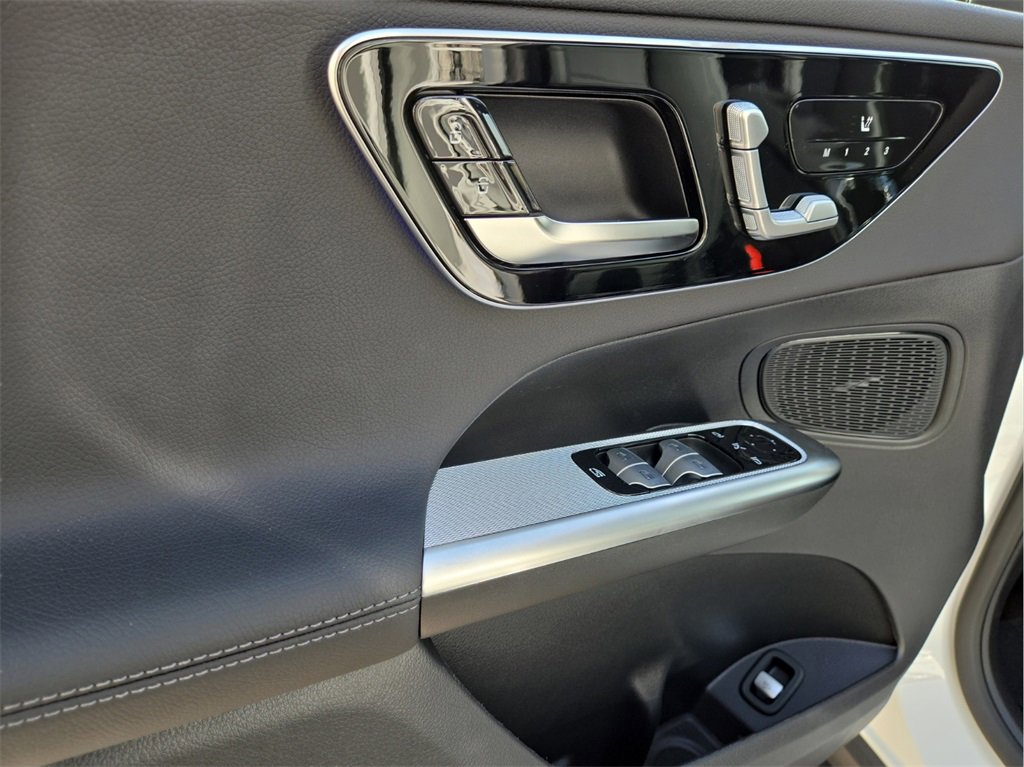 New 2026 Mercedes-Benz GLC 300 4MATIC image 17