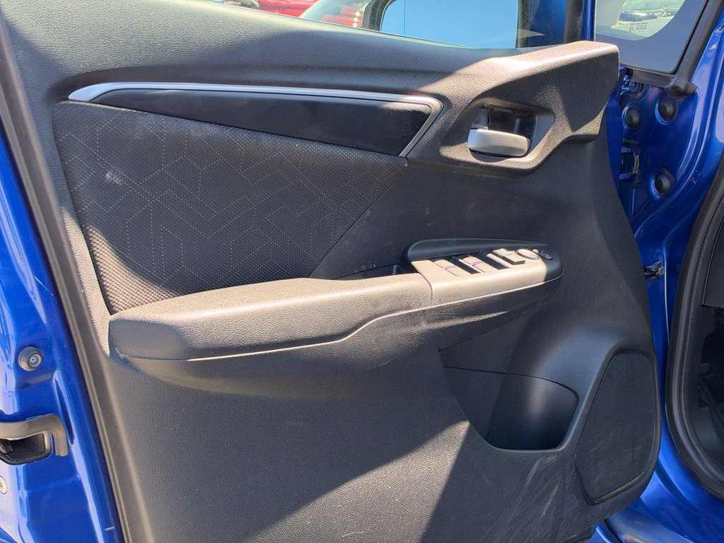 Used 2015 Honda Fit EX image 28