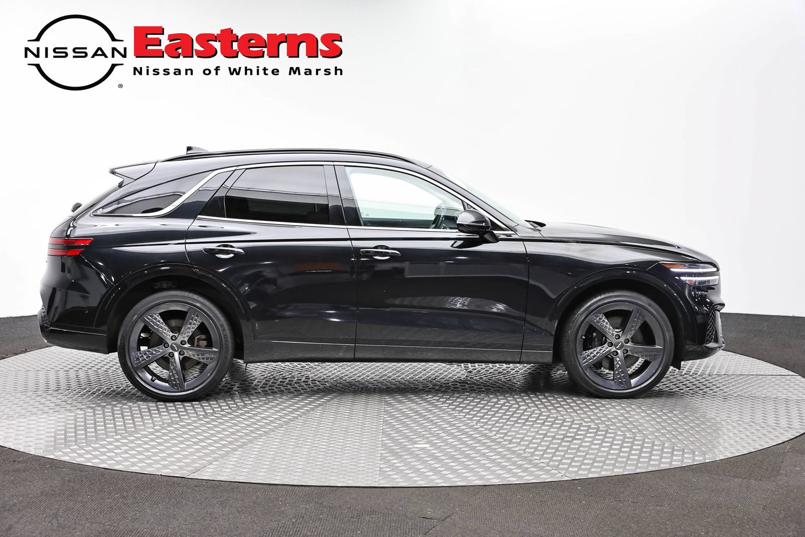 Used 2022 Genesis GV70 3.5T Sport w/ Sport Prestige Package AWD/4WD image 4