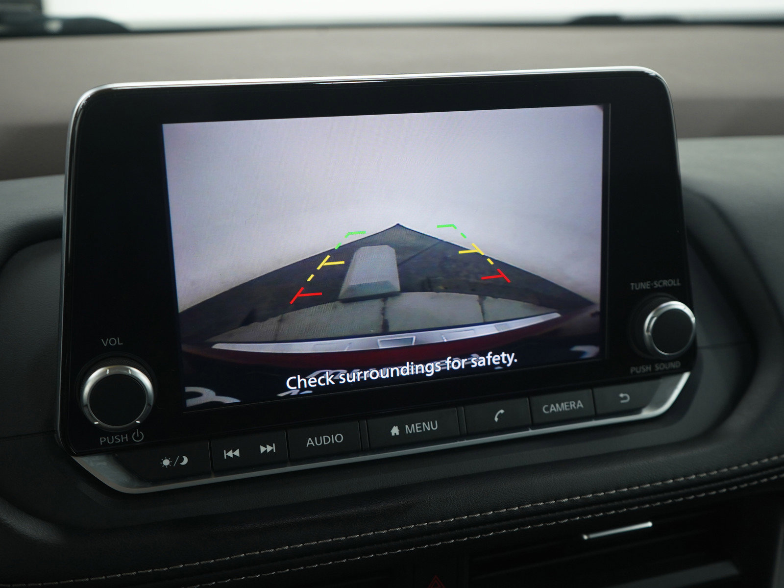 Used 2023 Nissan Rogue SV w/ SV Premium B Package image 28