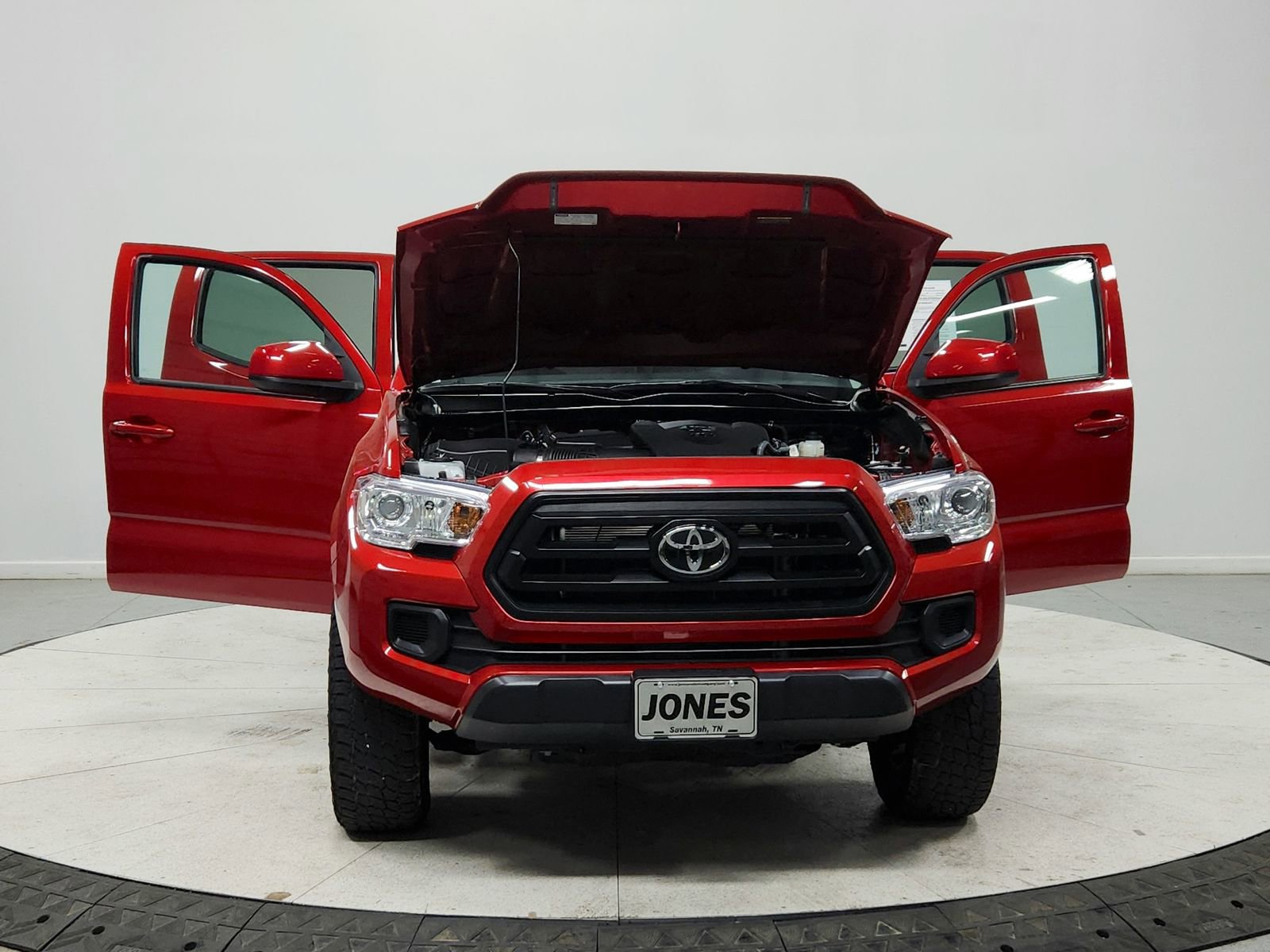 Used 2023 Toyota Tacoma SR image 10