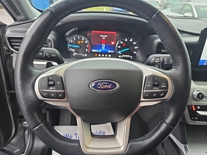 Used 2020 Ford Explorer XLT w/ Equipment Group 202A image 10