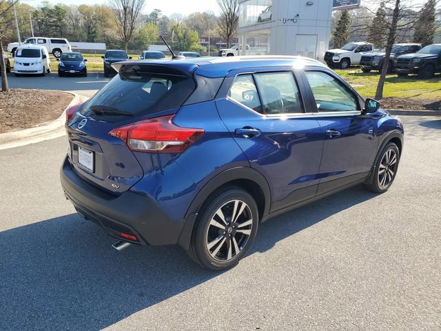 Used 2019 Nissan Kicks SV image 3