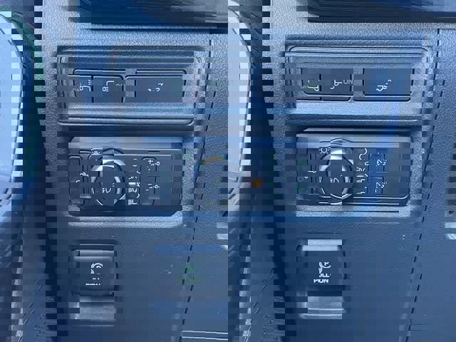 Used 2022 Ford F150 XLT w/ Equipment Group 302A High image 21