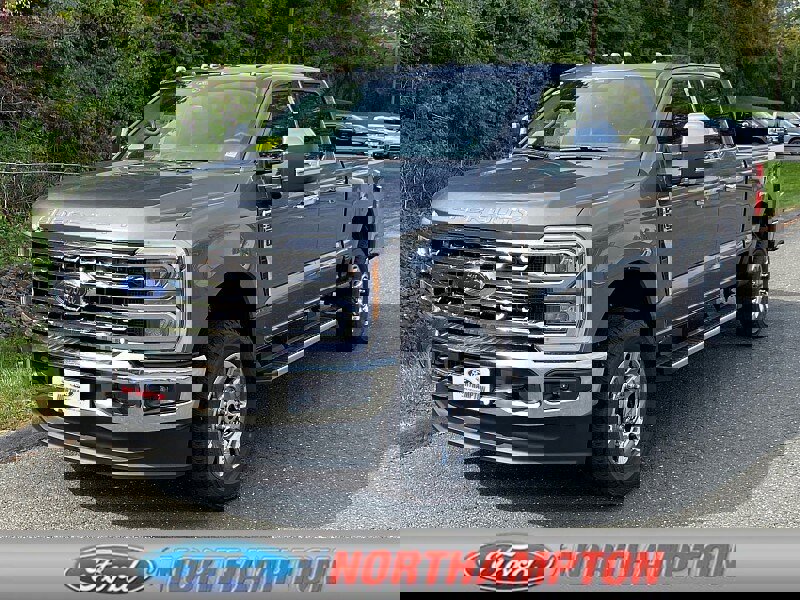 New 2026 Ford F350 Lariat