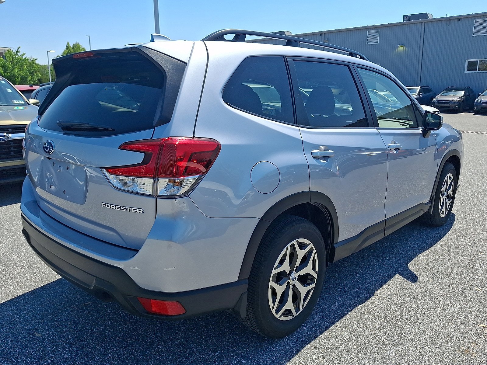 Certified 2023 Subaru Forester Premium AWD/4WD video 4