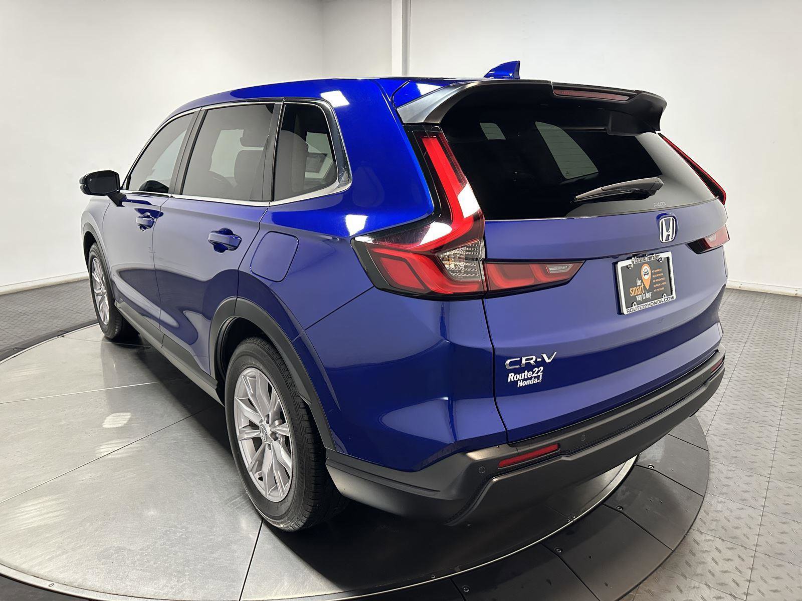 Used 2024 Honda CR-V EX-L image 9