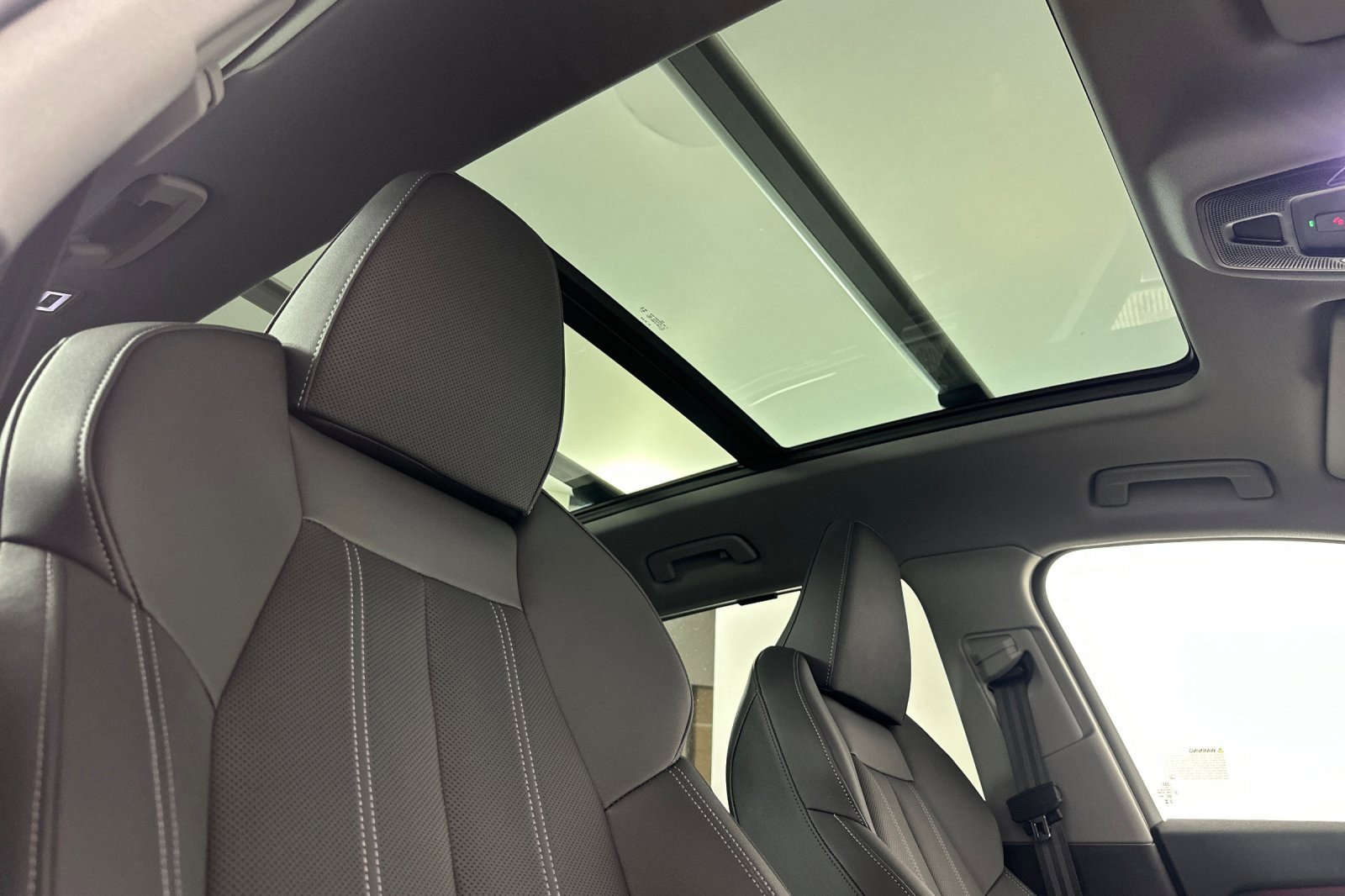 Used 2025 Audi Q6 e-tron Premium Plus w/ Premium Plus image 16