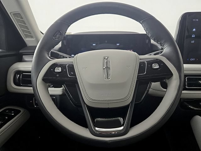 New 2026 Lincoln Aviator 2WD image 17