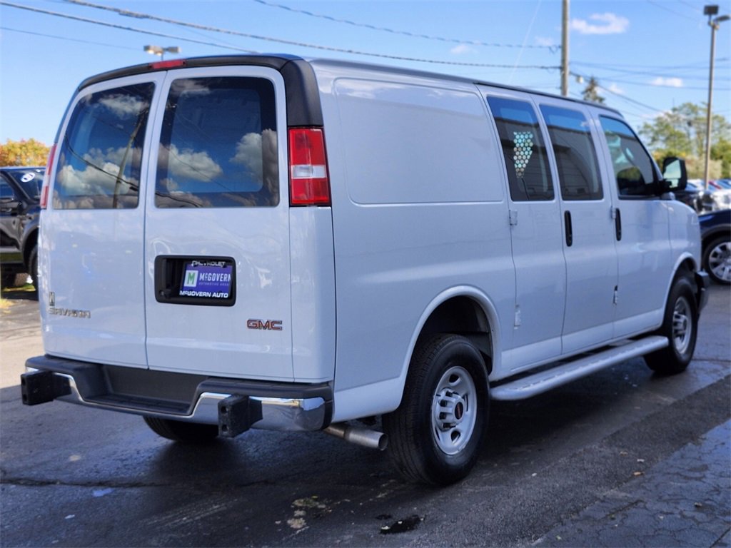 Used 2023 GMC Savana 2500 w/ Driver Convenience Package image 5