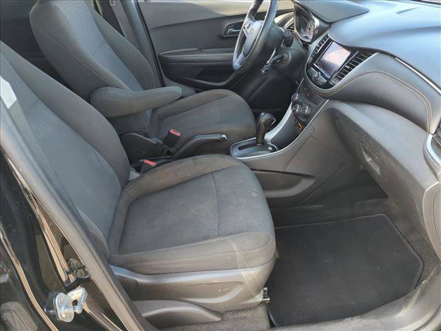 Used 2020 Chevrolet Trax LS w/ Tint and Cruise Package image 19