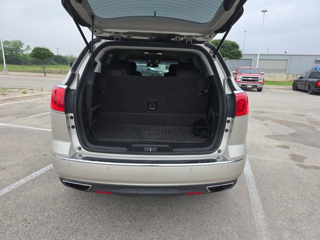 Used 2017 Buick Enclave Leather FWD image 13