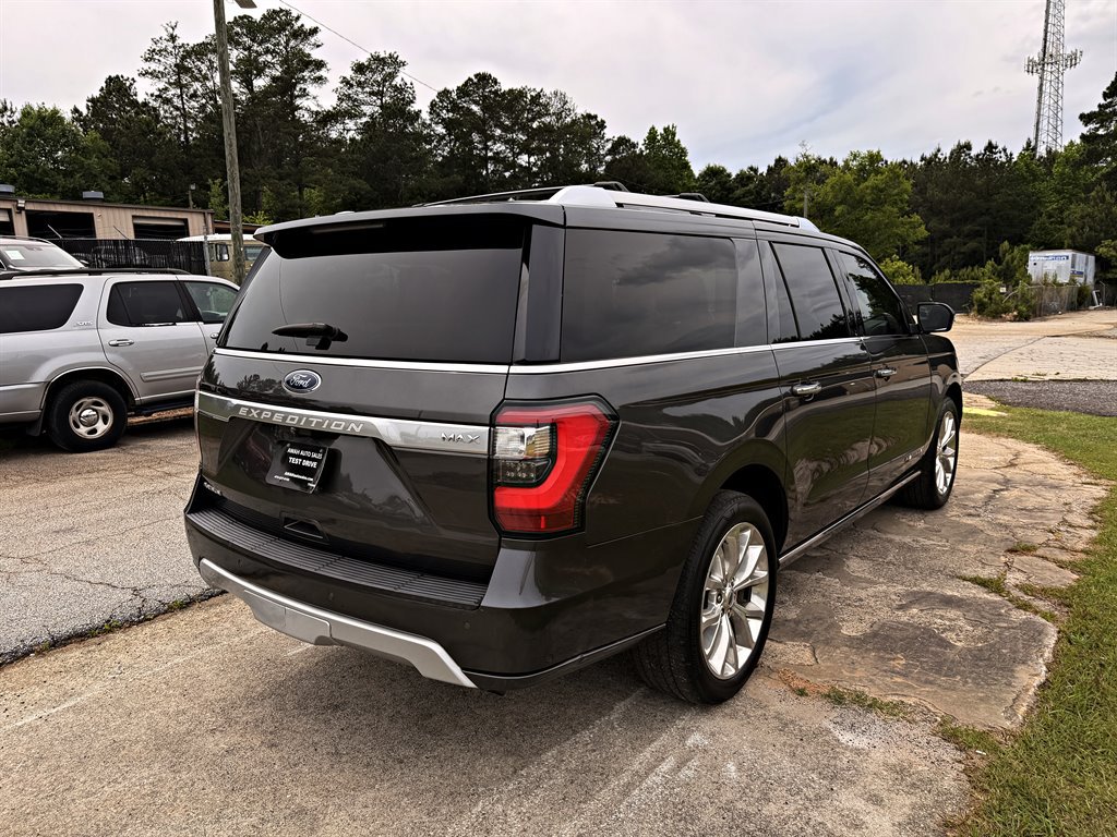 Used 2019 Ford Expedition Max Platinum RWD image 5