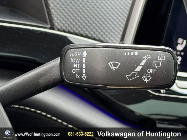 Certified 2025 Volkswagen Atlas Cross Sport SEL Premium R-Line image 22