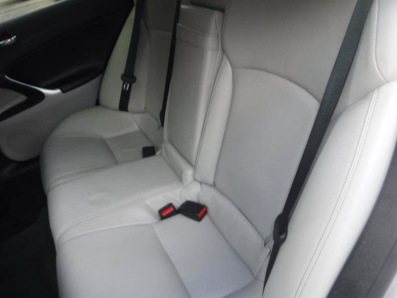 Used 2011 Lexus IS 250 w/ Premium Pkg Value Edition RWD image 30