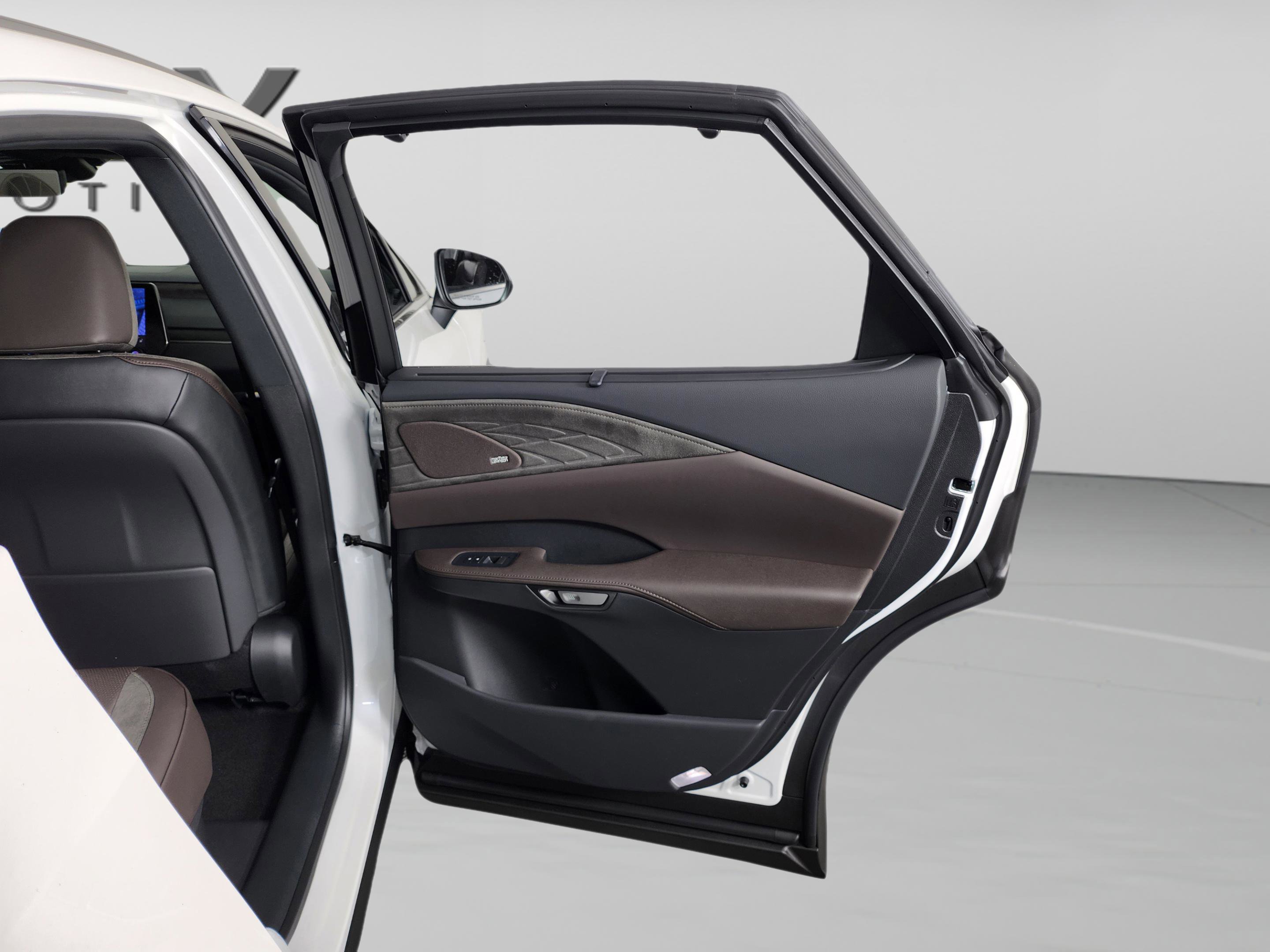 New 2026 Lexus RX 350 AWD image 30