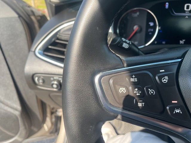 Used 2024 Chevrolet Malibu LT image 17