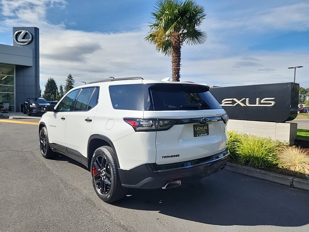 Used 2019 Chevrolet Traverse Premier w/ Redline Edition AWD/4WD image 3