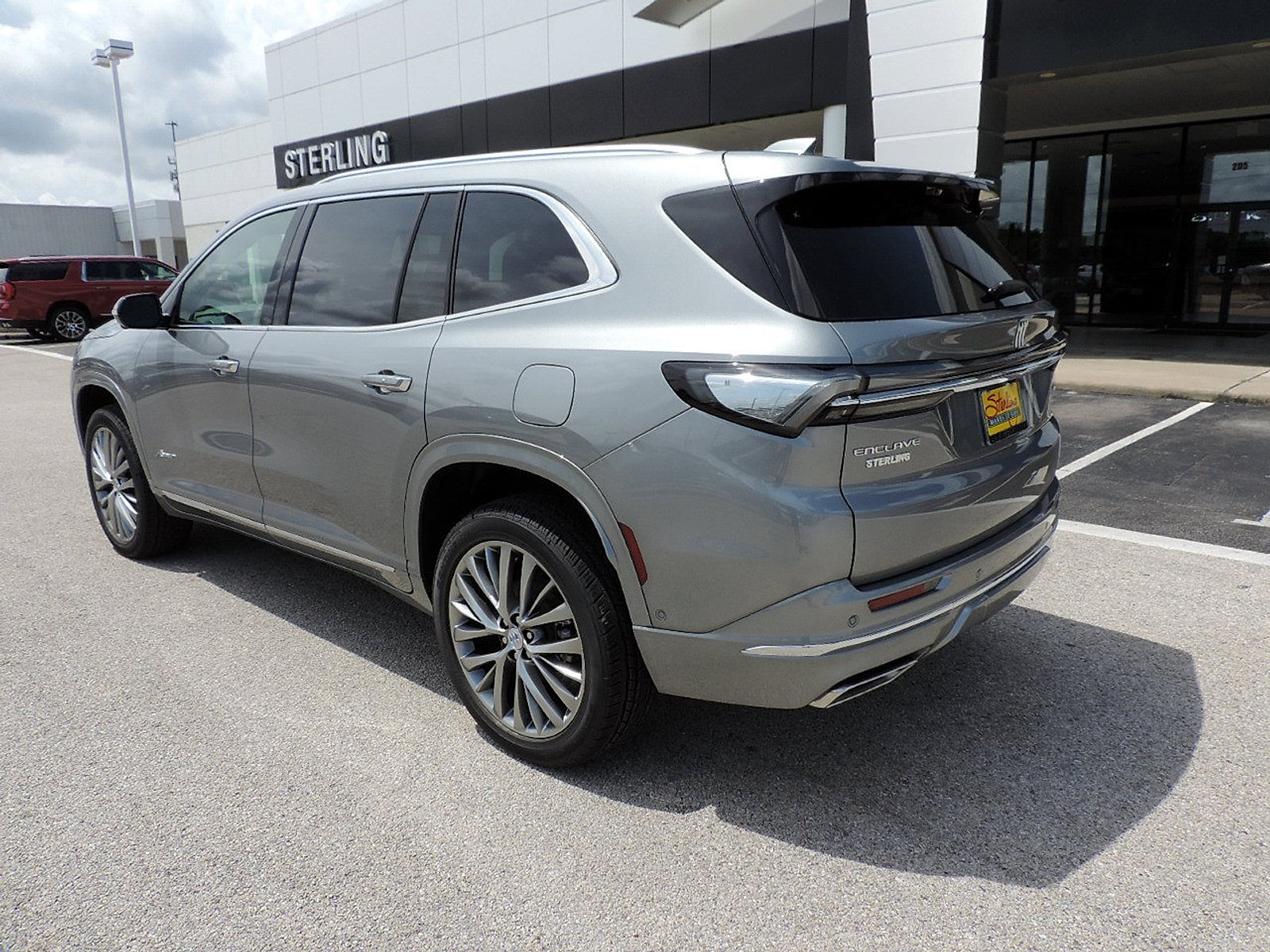 New 2026 Buick Enclave Avenir w/ Super Cruise Package FWD image 7
