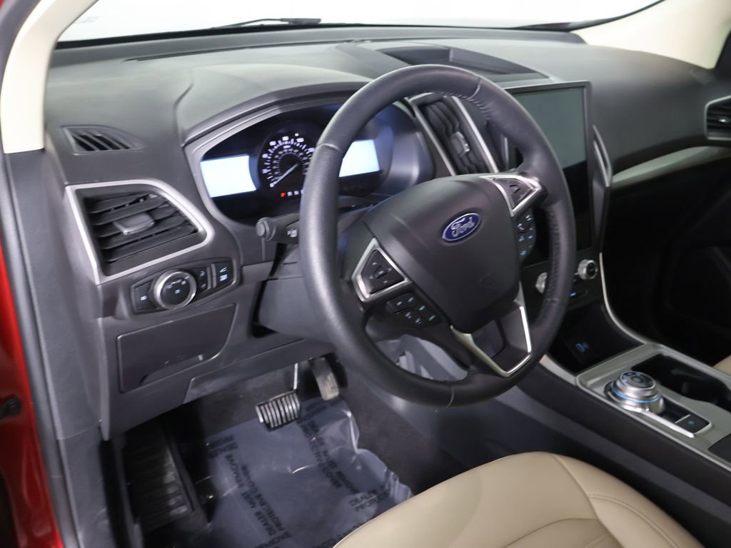 Used 2024 Ford Edge SEL w/ Convenience Package image 24