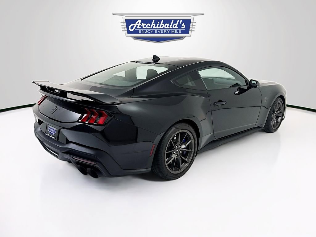 Used 2025 Ford Mustang Dark Horse image 7