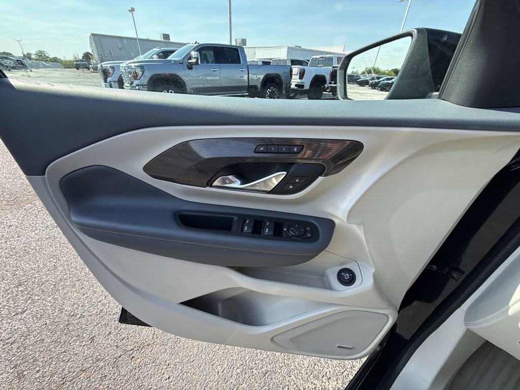 Certified 2024 GMC Terrain Denali w/ Black Diamond Edition image 29
