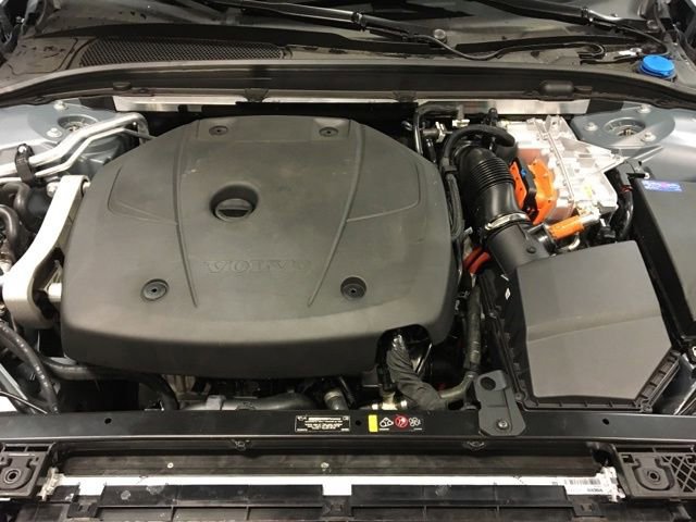 New 2024 Volvo S60 T8 Plus w/ Climate Package image 34