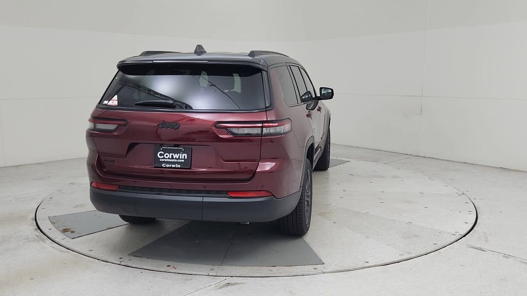 New 2025 Jeep Grand Cherokee L Limited image 13