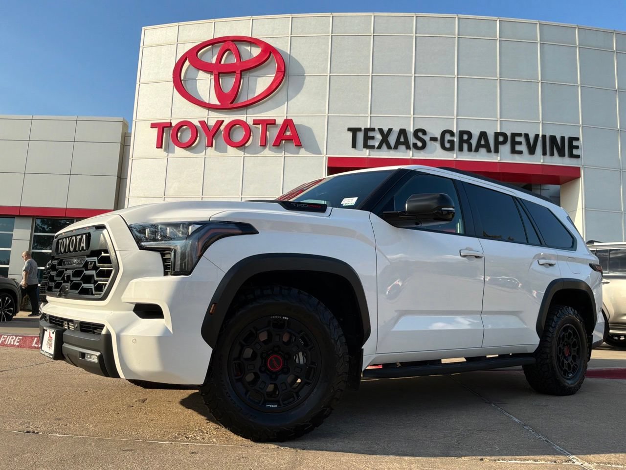 Used 2024 Toyota Sequoia TRD Pro AWD/4WD image 2