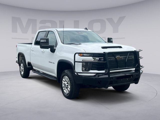 Used 2024 Chevrolet Silverado 2500 LT AWD/4WD image 7