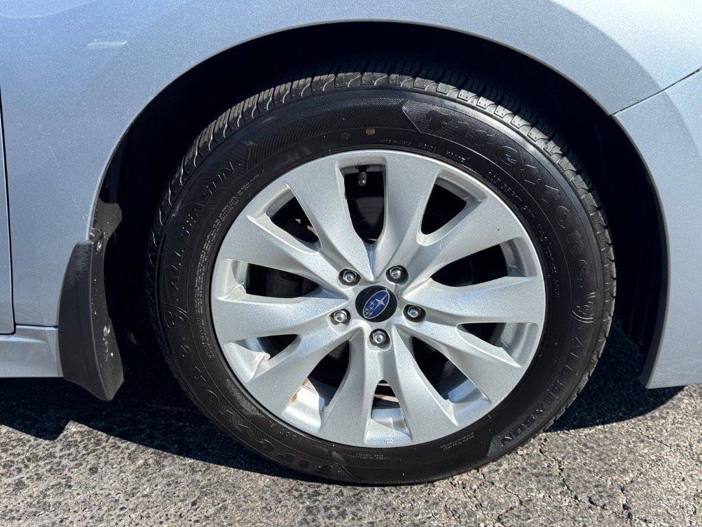 Used 2016 Subaru Legacy 2.5i Premium AWD/4WD image 10