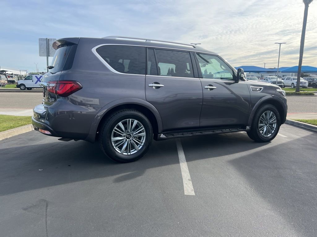 Used 2024 INFINITI QX80 Luxe image 10