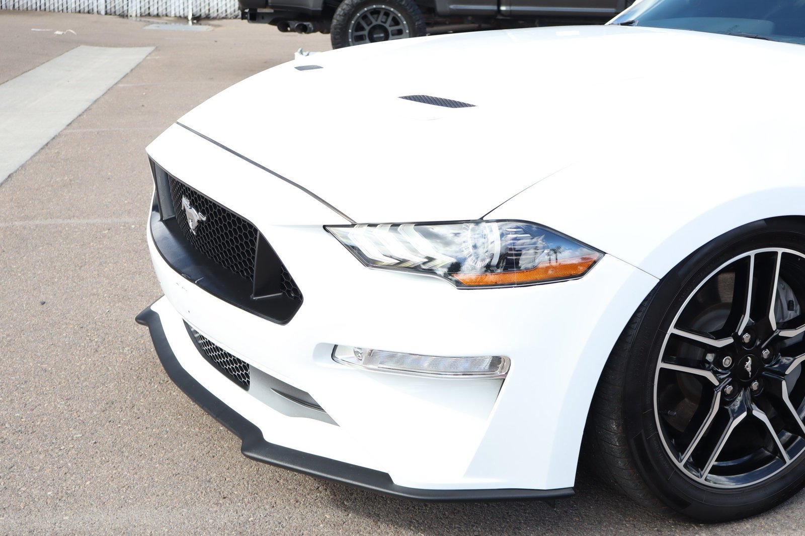 Used 2022 Ford Mustang GT w/ Equipment Group 301A RWD image 8