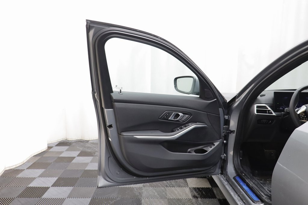 Certified 2025 BMW 330i xDrive Sedan w/ M Sport Package image 4