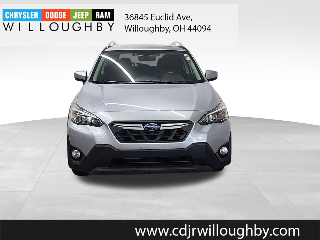Used 2021 Subaru Crosstrek 2.0i Premium w/ Moonroof Package image 2