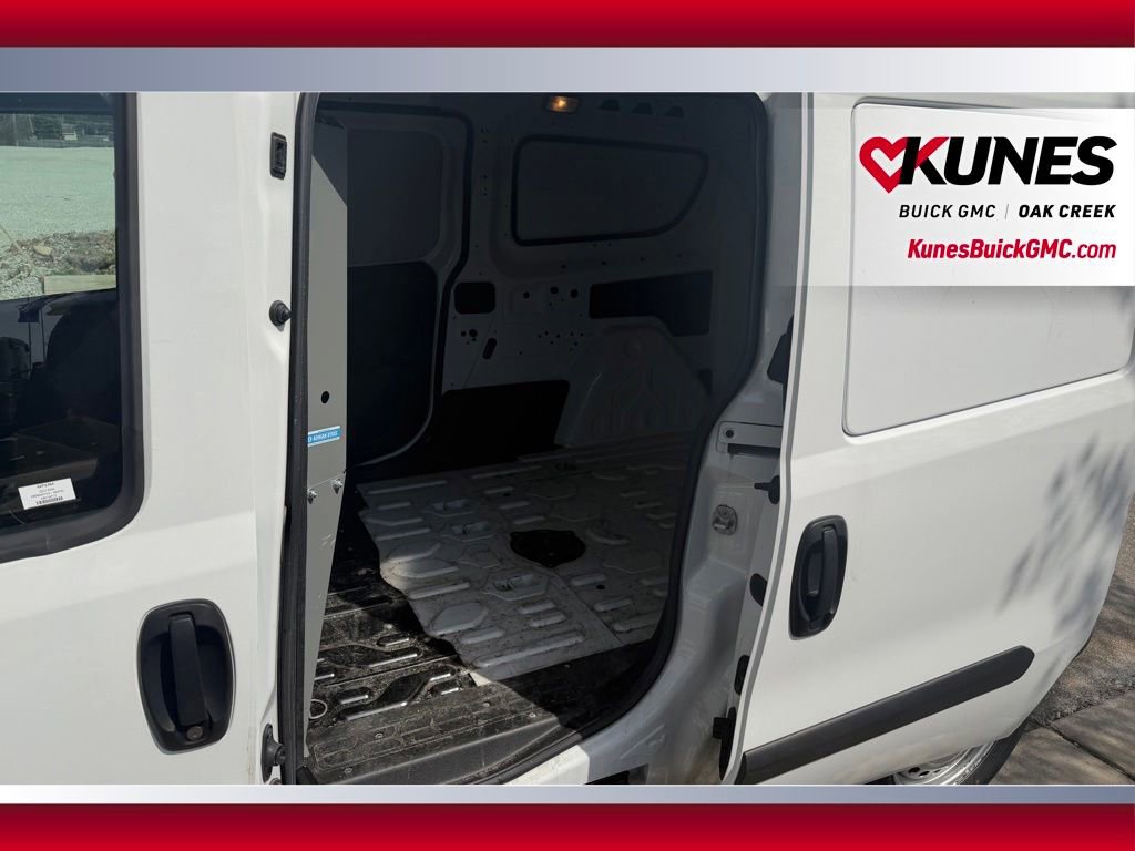 Used 2022 RAM ProMaster City Tradesman FWD image 7