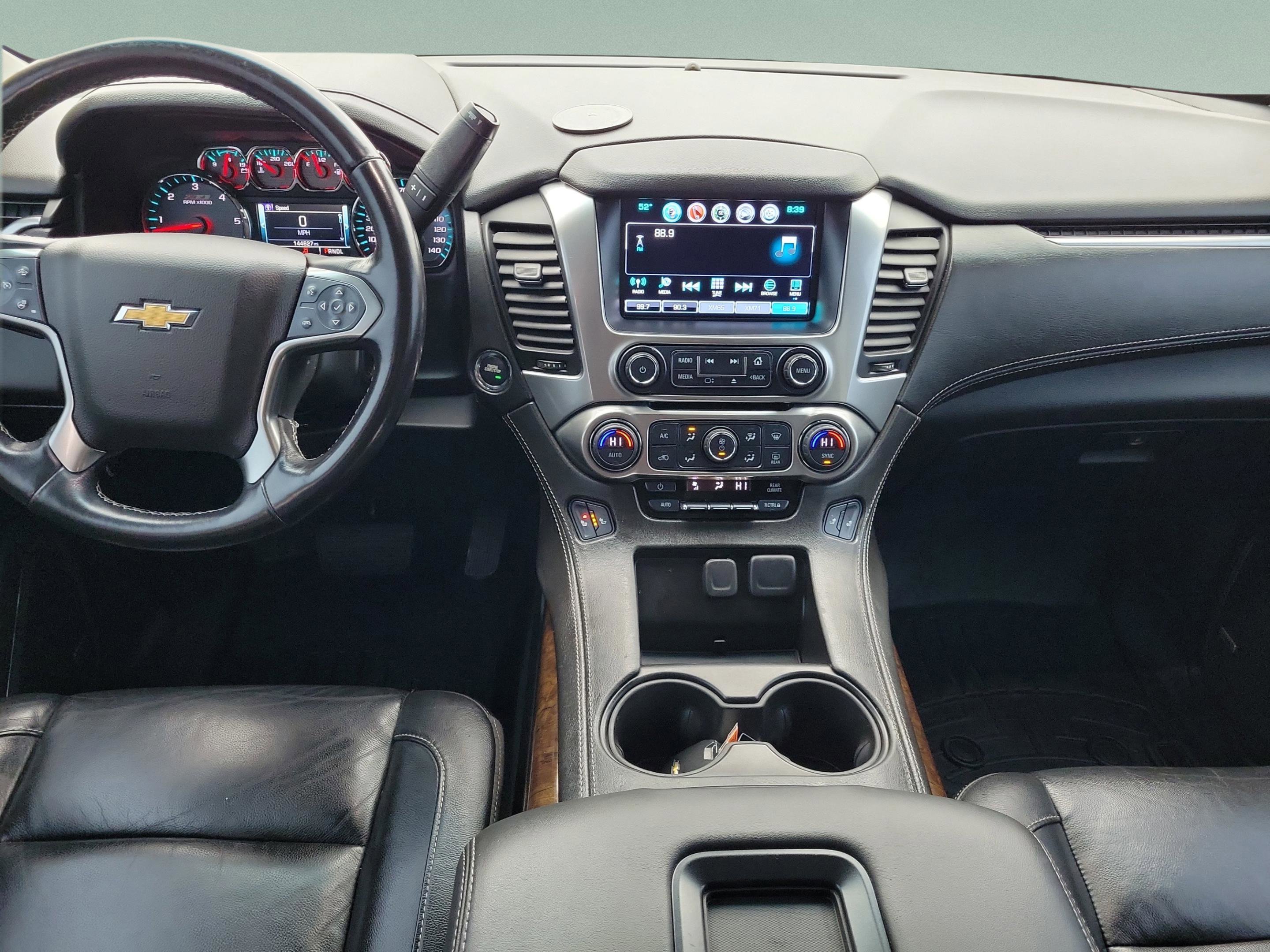 Used 2019 Chevrolet Suburban LT image 13