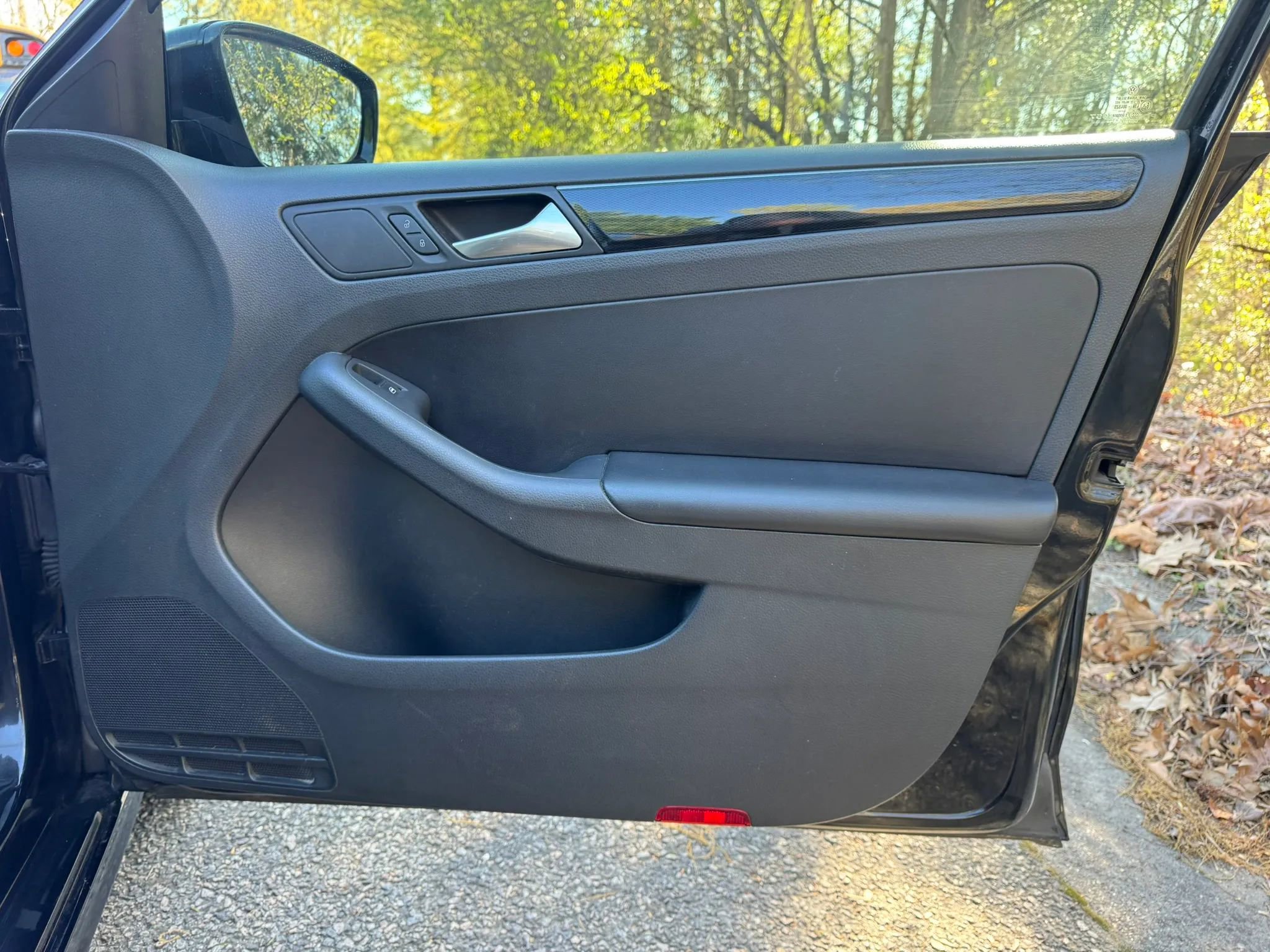 Used 2015 Volkswagen Jetta Sport image 10